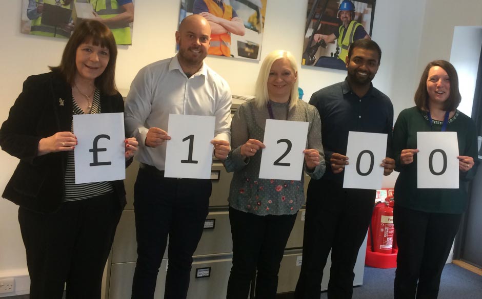 Gi Group’s New Look Team raise £1200 for MacMillan